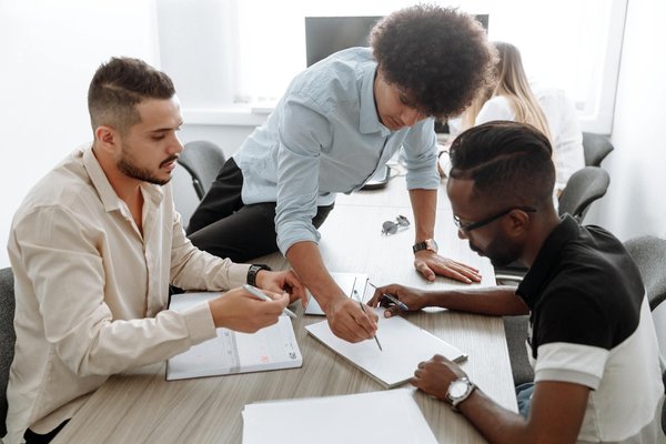 Quelles sont les protections juridiques pour les lanceurs d'alerte dans une entreprise ?